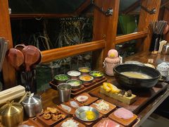 -银米·云南传统过桥米线(双廊黑金冠店)