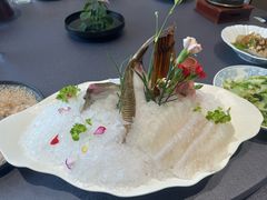 -连鹭海鲜·海肠捞饭·海胆饭(星海店)