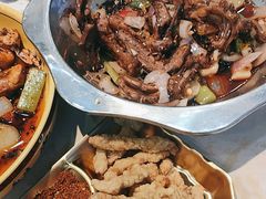 -休记光头香辣蟹干锅(绵竹店)