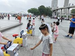 -人民防洪胜利纪念塔