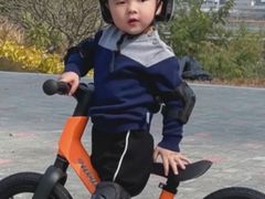 -八爪矩阵极限运动馆·儿童平衡车·感统训练(南海子公园校区)