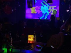 -胡桃里乐队酒馆(鎏嘉码头店)