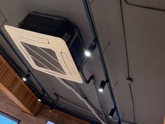 -管氏翅吧(护国寺店)