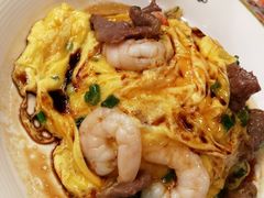 滑牛蝦仁雙拼蛋飯-旺记冰室(九龙中心大厦店)