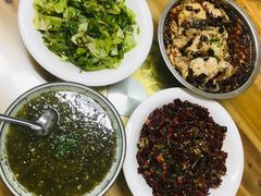 -勇猛子川菜馆(新军路店)