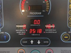 -Freedom Fitness私教健身俱乐部(徐虹北路店)