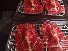 -铭牛烧肉·和牛海鲜自助(高新月牙湖店)