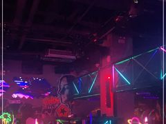 -UP嘻哈酒吧(粉巢店)