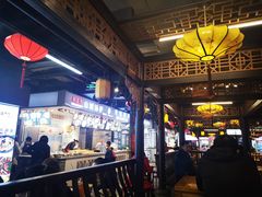 -八一好吃街·高品美食广场