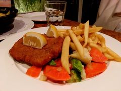 -Geneva日内瓦餐厅(西郊宝成花苑店)