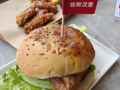 -必胜客(威高广场店)