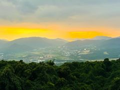 -三亚亚龙湾人间天堂鸟巢度假村