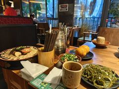 -贵厨酸汤牛肉(花果园国际中心店)