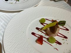 -广州塔卢特斯法国旋转餐厅