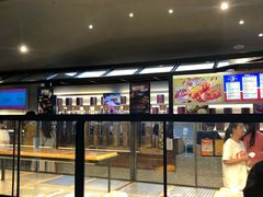 面包甜点陈列柜-LELECHA乐乐茶(上海五角场万达广场店)