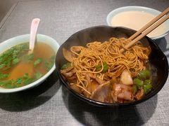 小牛汤-腔调面(斜土路店)