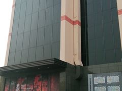 -胖东来生活广场(健康路店)