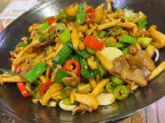 干锅野生菇-湘盛园湖南土菜馆