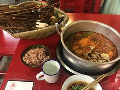-马路边边麻辣烫联盟路店