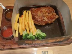 -菲滋意式餐厅(鄞州印象城店)