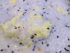 -白翔甜食店