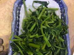 -维吾尔餐厅(宜山路店)