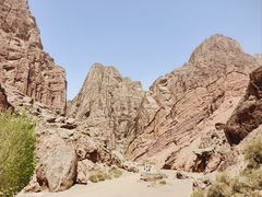 -天山神秘大峡谷