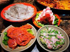 -四小区火锅·巷子里的重庆火锅(花照壁店)