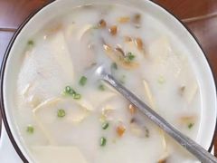 -八大碗·地道东北菜(东陵西路店)