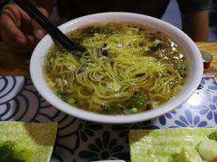 -鲁毓鲜蓬莱小面(黄山路店)