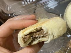 板栗饼-鲍师傅糕点(国金街店)