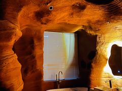 -幸栖洞穴设计酒店(成都春熙路店)