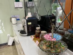 -茂菊口腔连锁(浦东南路店)