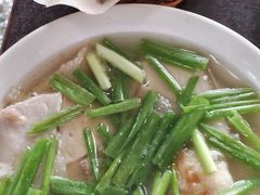 -金卯白肉罩火烧