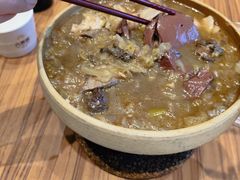 -六泰居·尔滨地标·东北菜(松北店)