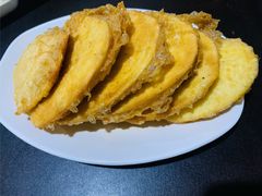 鸡蛋炸馒头-炙热童年·老北京炙子烤肉(南锣鼓巷店)