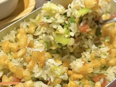 -蜜桃餐厅·伴山(湖滨商业街店)