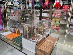 -泡泡玛特POPMART(侨福芳草地店)