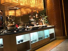 自助取餐区-广东嘉华大酒店·季花铁板烧餐厅