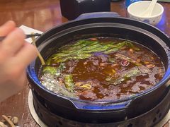 -亿诣蝎府炸酱面羊蝎子火锅(酷车小镇店)