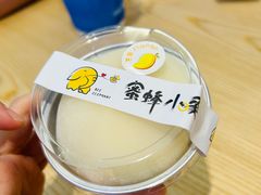 -蜜蜂小象·榴莲千层蛋糕(时代汇11栋店)