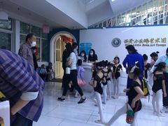 -西安小天鹅艺术团(曲江Alice店)