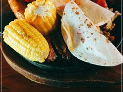 -Pistolera Mexican Cantina女枪手墨西哥餐厅(碧云路店)