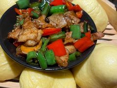御街窝窝头配小炒肉-绿茶餐厅(成都太古里店)