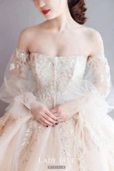 -Lady  Jane高端婚纱礼服馆