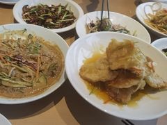 -关东小磨东北菜(上海长风大悦城店)