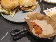 -必胜客(周浦万达店)