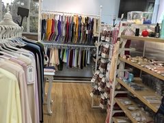 -上海路易十四芭蕾良品舞蹈用品店(美丽华商务中心店)