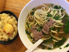 -嘻小北·兰州清汤牛肉面(太平洋森活天地店)