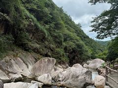 -鄣山大峡谷